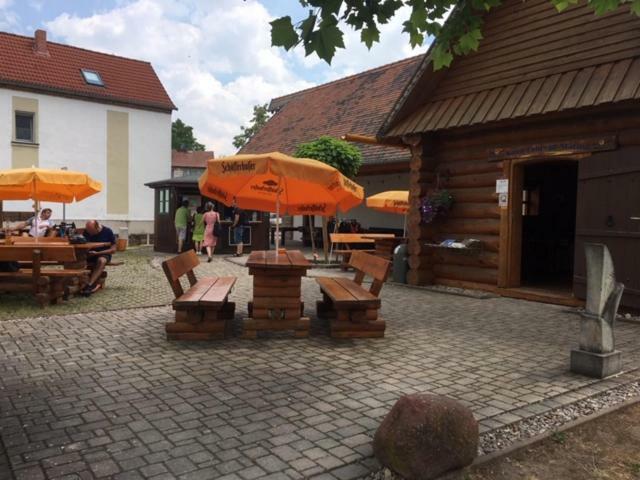 Karsdorf "Alte Schule" Im Burgenlandkreisアパートメント エクステリア 写真