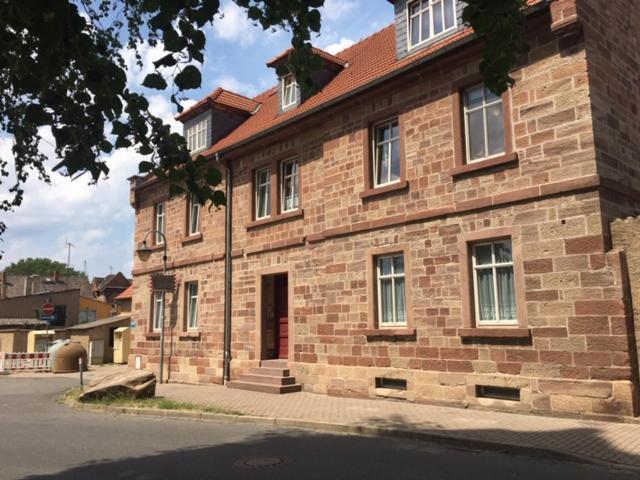 Karsdorf "Alte Schule" Im Burgenlandkreisアパートメント エクステリア 写真